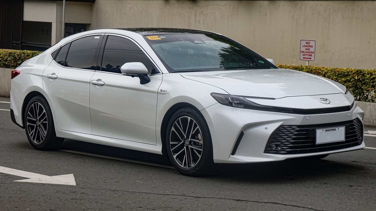 Camry / Sonata Car